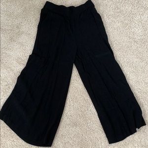 black flowy pants!